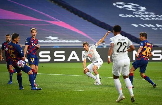  科隆客场不敌斯图加特陷入保级危机